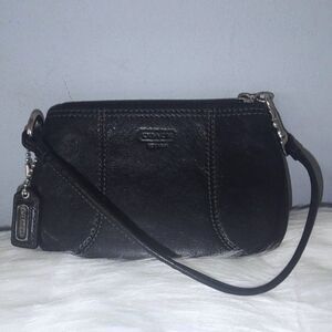 Coach leather wristlet EUC